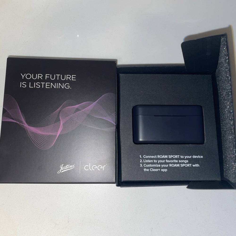 Jostens earbuds brand new bluetooth connected